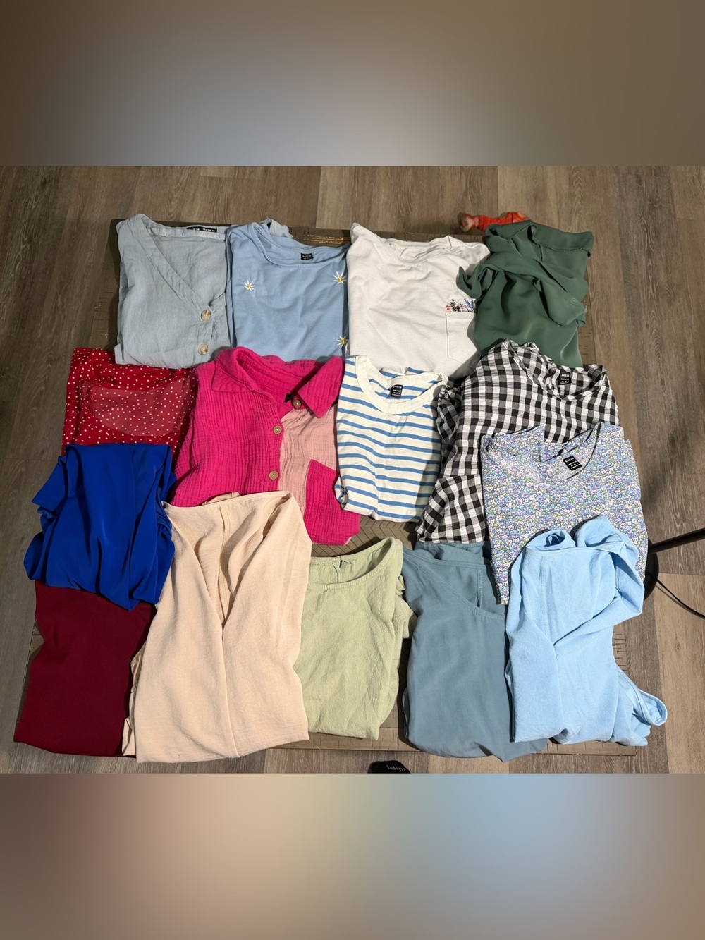 SHEIN Multi-Color Women's Short Sleeve Tops Assortment medium (15)
